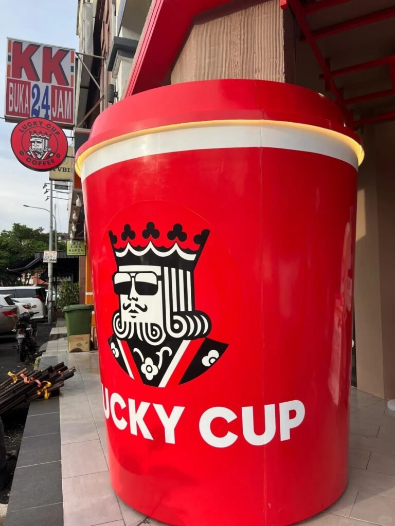 Lucky Cup